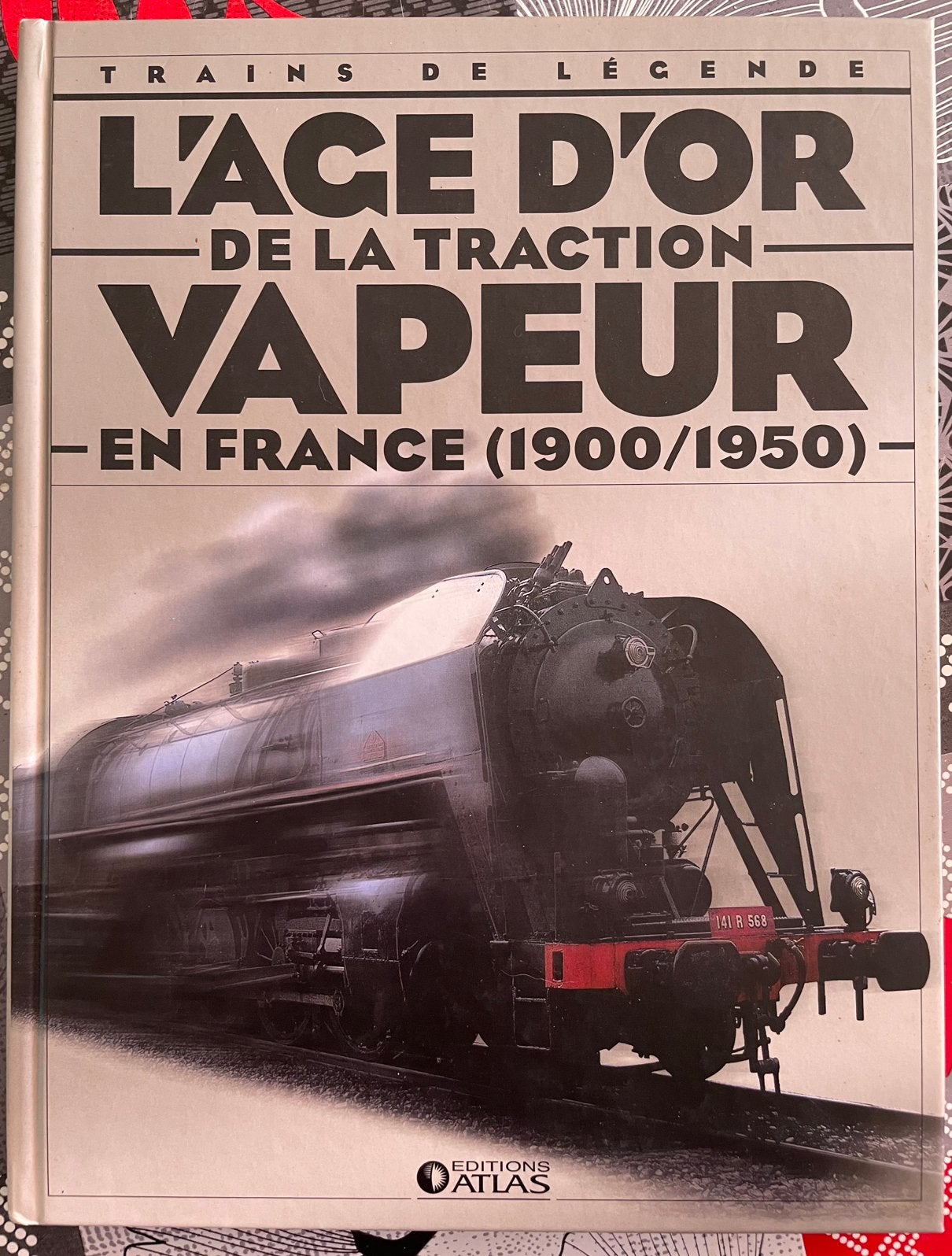 Les trains. Livre sur les chemins de fer, Collections, Enlèvement, Comme neuf