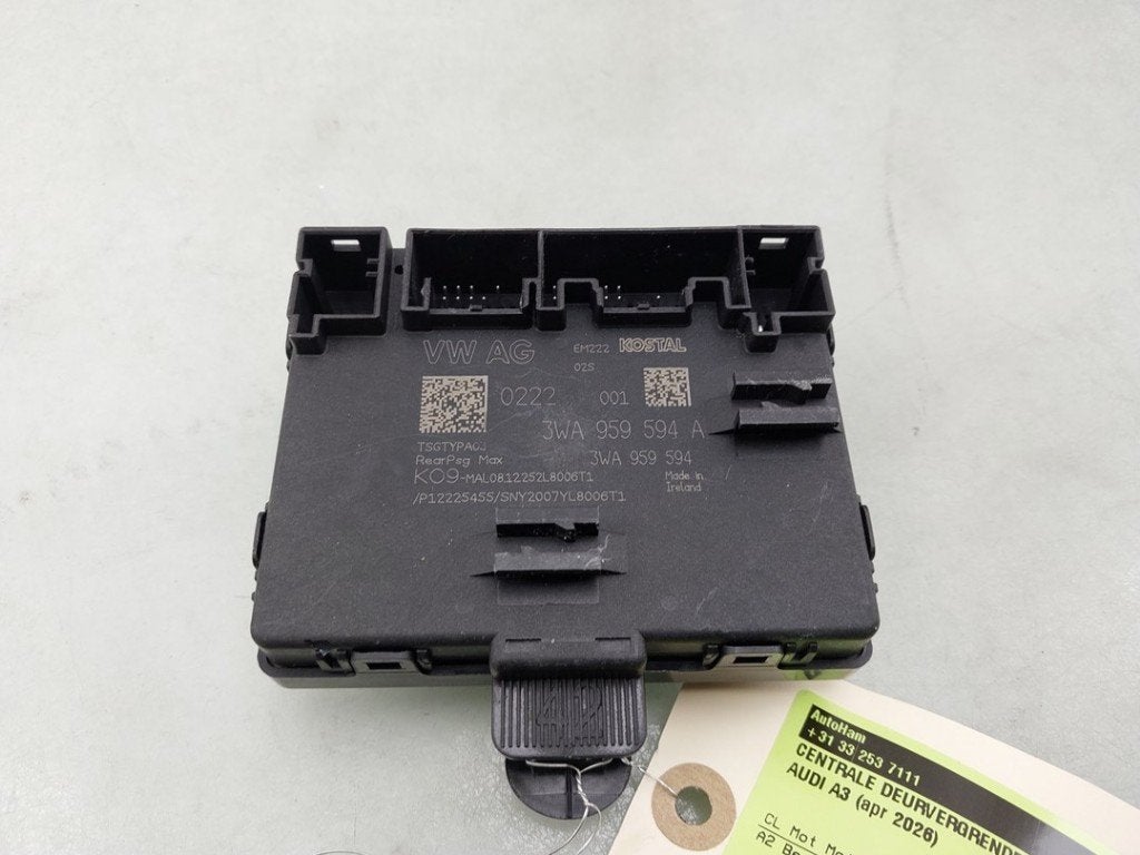 COMPUTER CENTRALE VERGRENDELING Audi A3 Sportback (8YA), Info@audi.de, Audi, Audi AG, Gebruikt