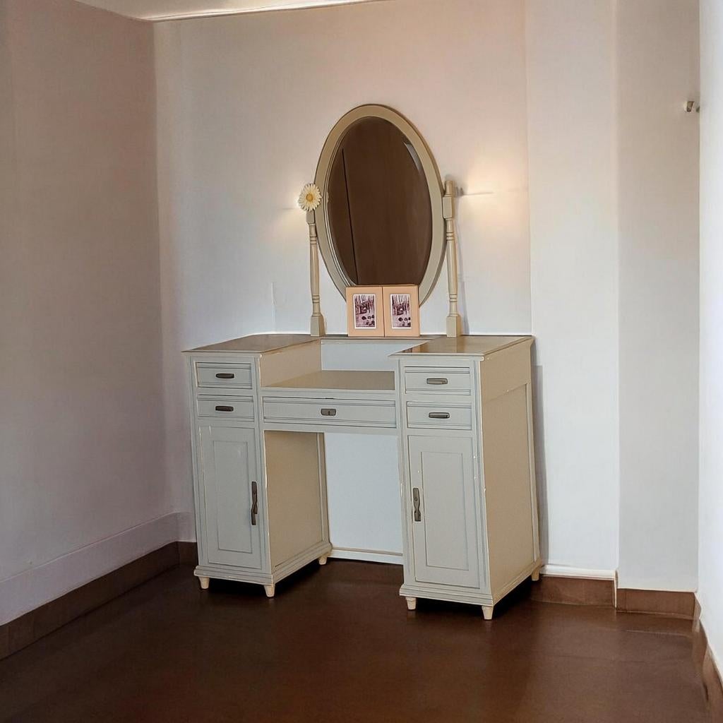 Make-up tafel in volle eik, Enlèvement