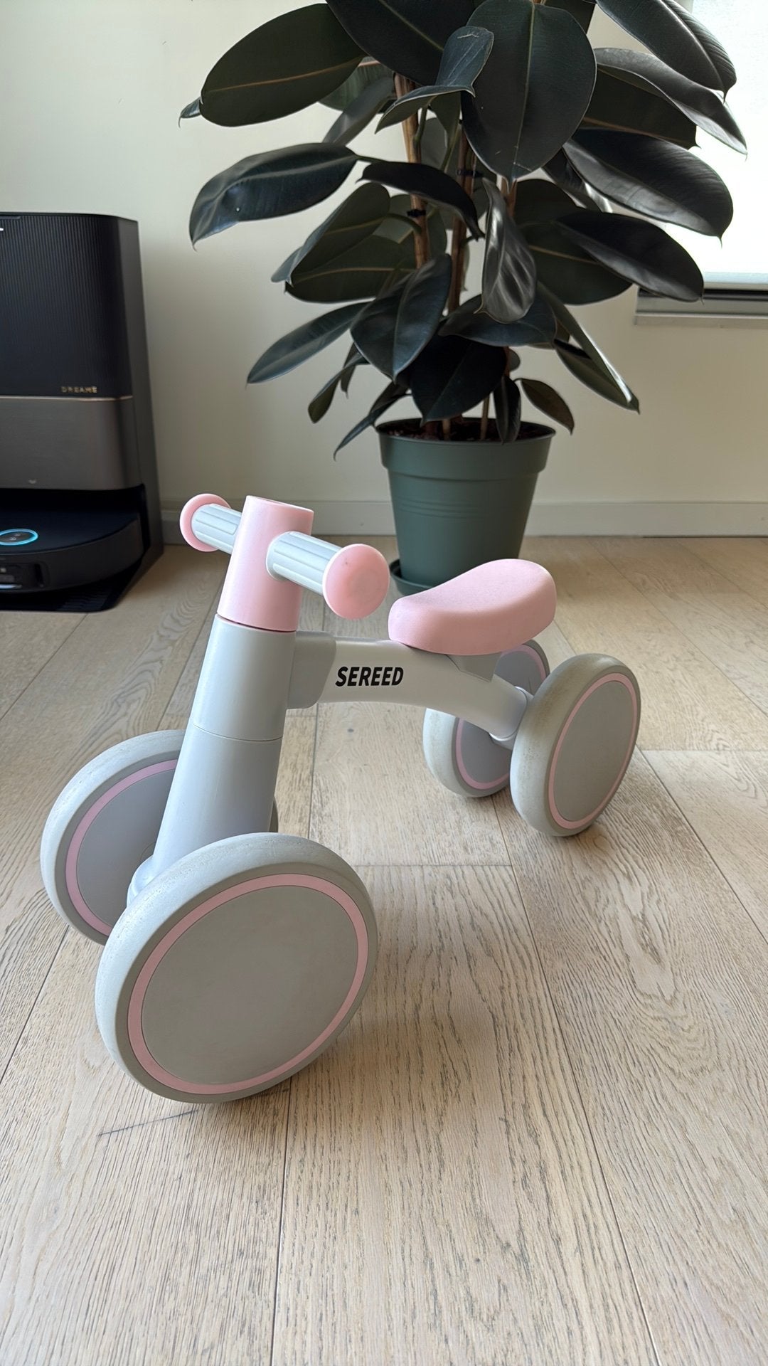 Loopfiets SEREED – roze/grijs, Fietsen en Brommers, Ophalen of Verzenden, Gebruikt