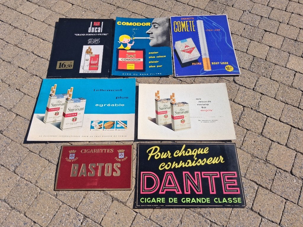 lot de vieux panneaux d'affichage, timbre fiscal années 1950, Enlèvement ou Envoi, Comme neuf, Panneau publicitaire