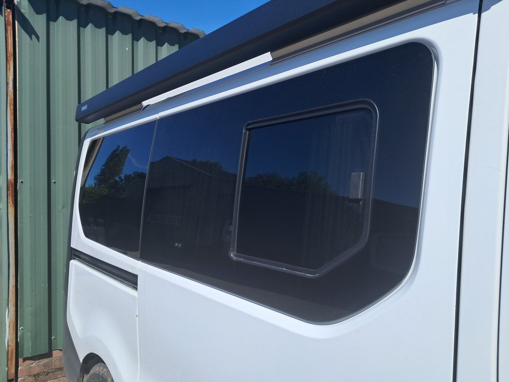 Set ramen voor Renault Trafic en Opel Vivaro vanaf bj 2015, Ophalen, Opel, Camperbouw-verhuur Dongen, Nieuw