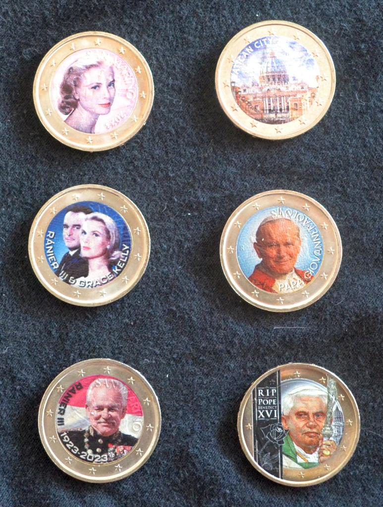 Pièces commémoratives 2€ colorisées, Timbres & Monnaies, Enlèvement ou Envoi, Autres pays, 2 euros, Monnaie en vrac