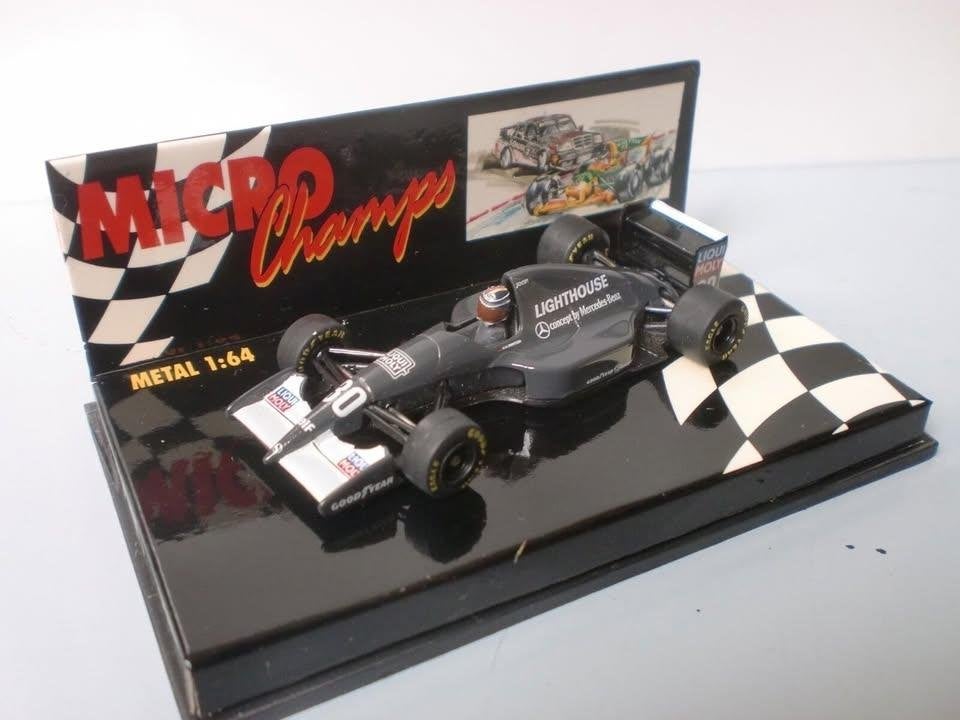 Sauber C12 Mercedes 1993 (Echelle 1:64), Enlèvement ou Envoi, Comme neuf, Voiture