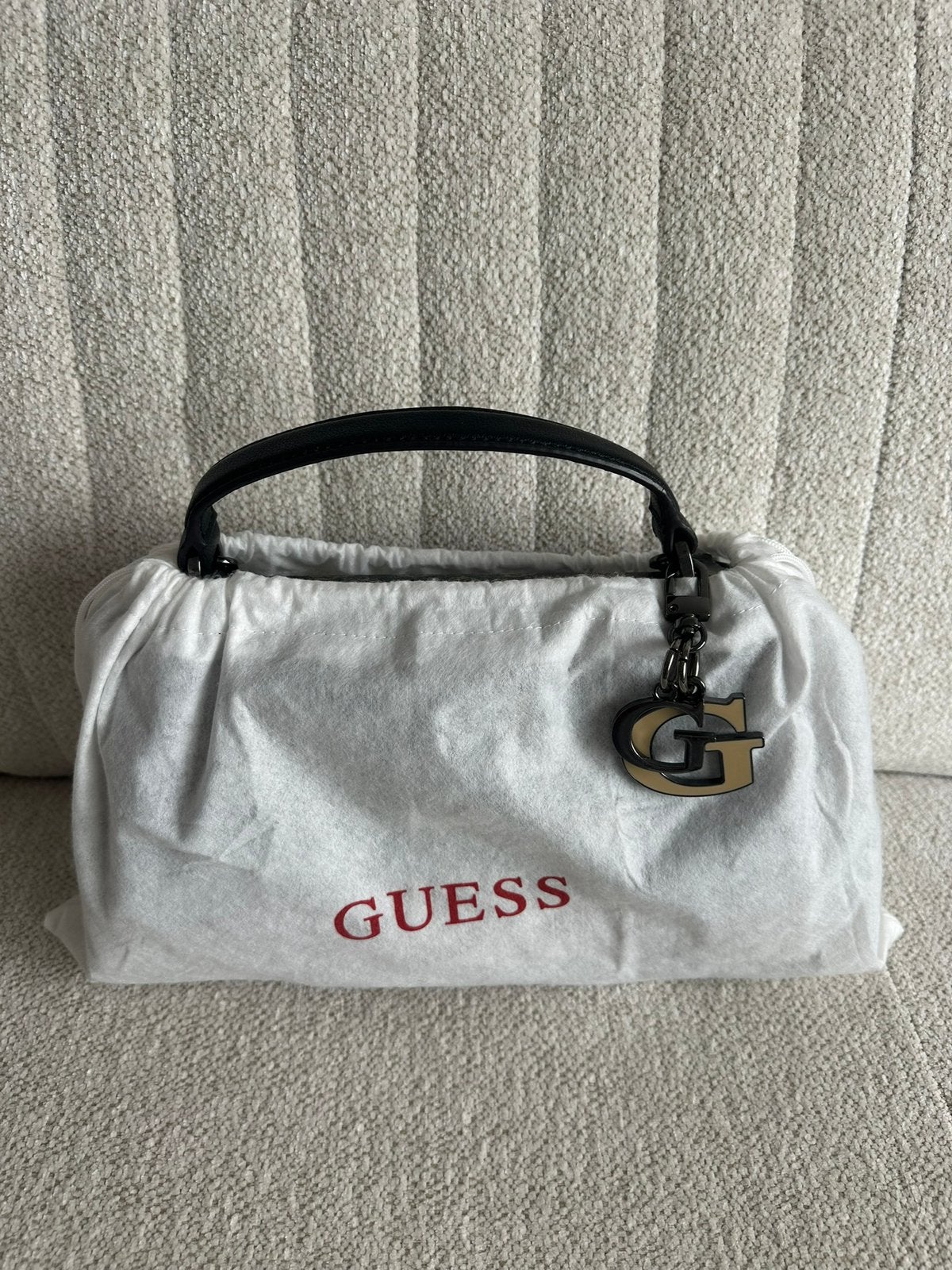 Guess City Bag, Bijoux, Sacs & Beauté, Enlèvement ou Envoi, Comme neuf, Brun, Sac à main