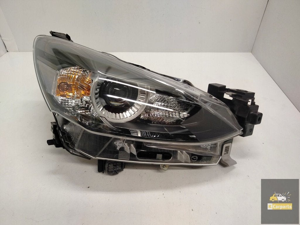 Mazda 2 III DJ Lift M5 LED Heldere rechterlamp Perfect, Gebruikt, Shinchi, Fuchu-Cho 3-1
730-8670  Hiroshima, Mazda Motor Corporation