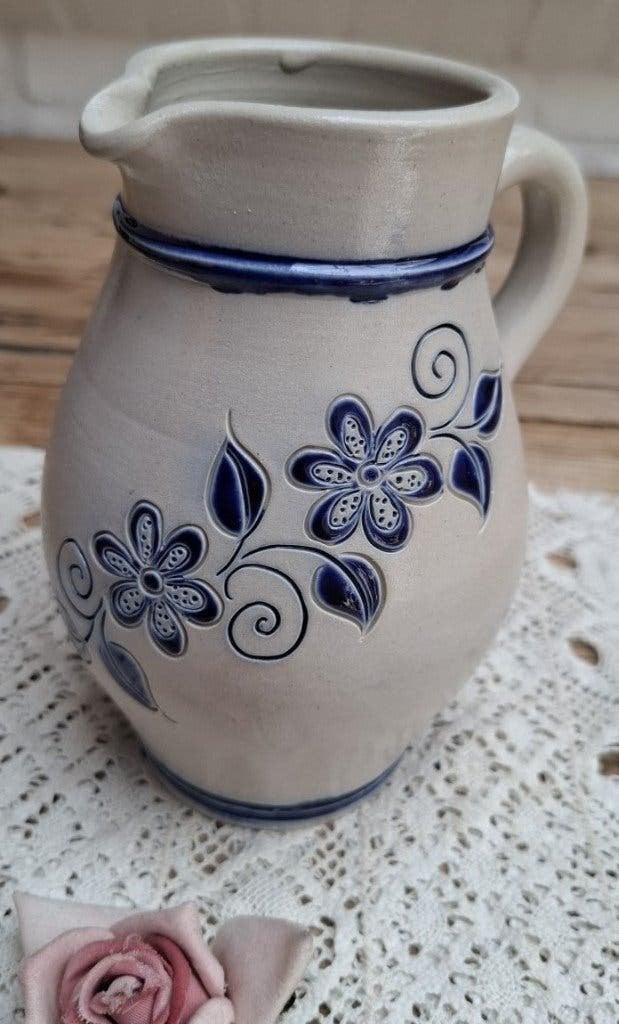 Vintage gres potterie kan met blauwe bloemen, Enlèvement ou Envoi