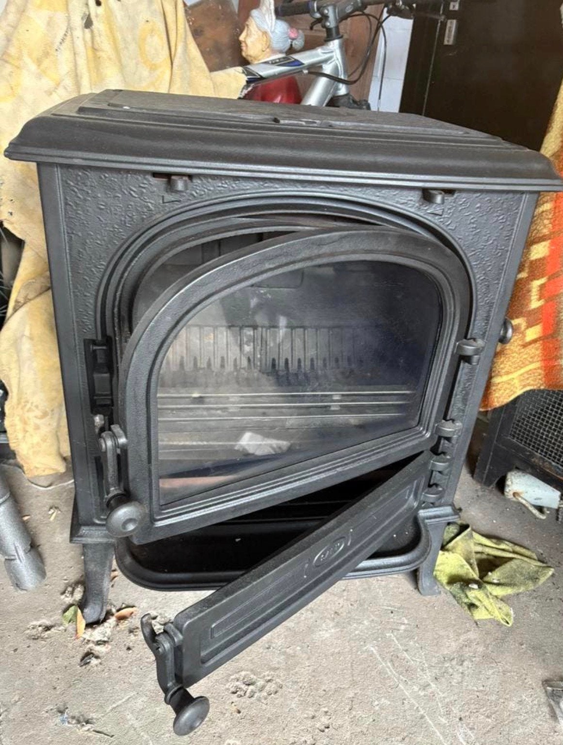 Porle saey 92 charbon bois, Maison & Meubles, Enlèvement, Utilisé