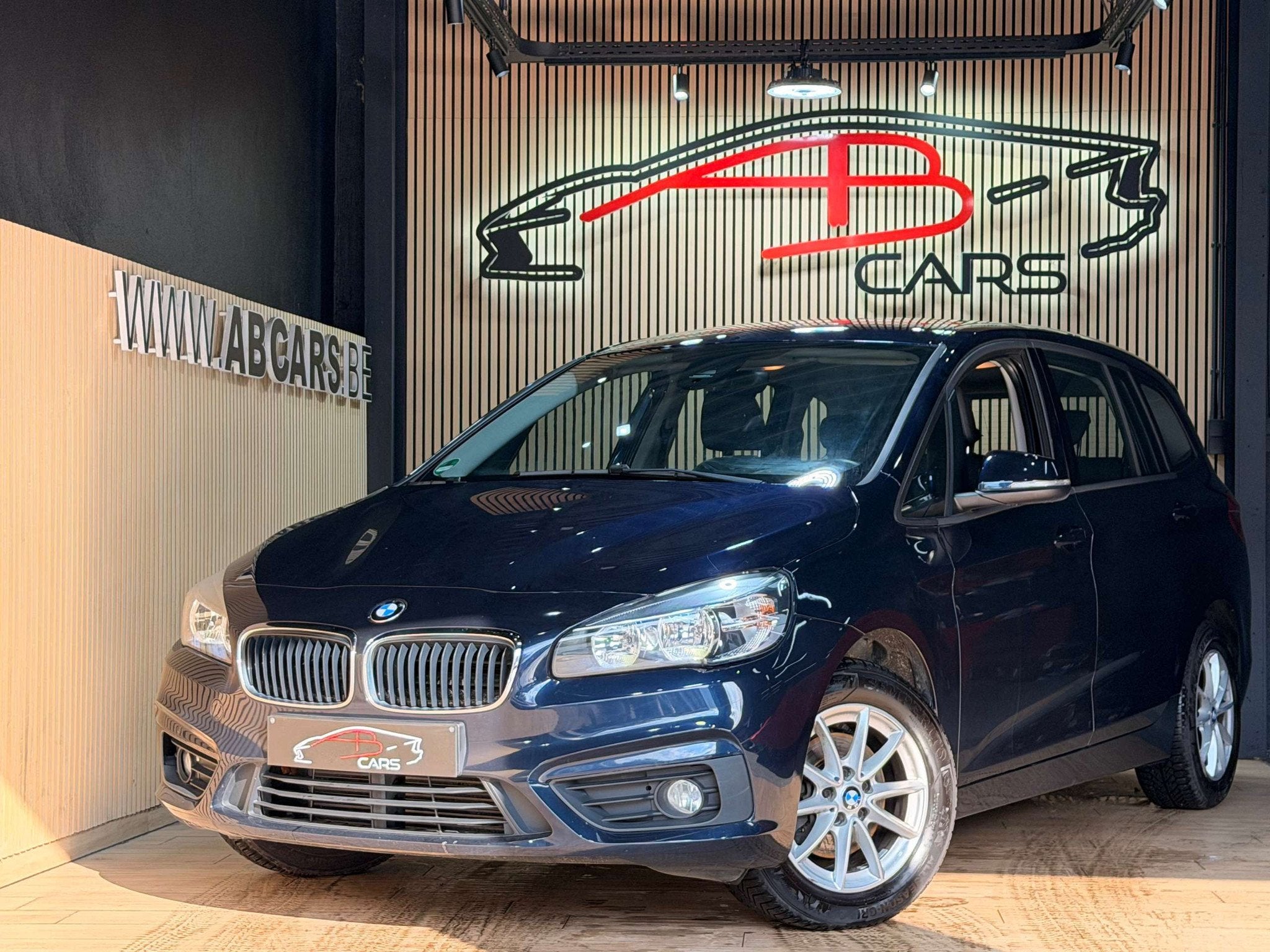 BMW 2 Serie 216 D * Gran Tourer * 5 PLACES * 1ER PROP * GARA, Auto's, Stof, Gebruikt, Bedrijf, 5 deurs