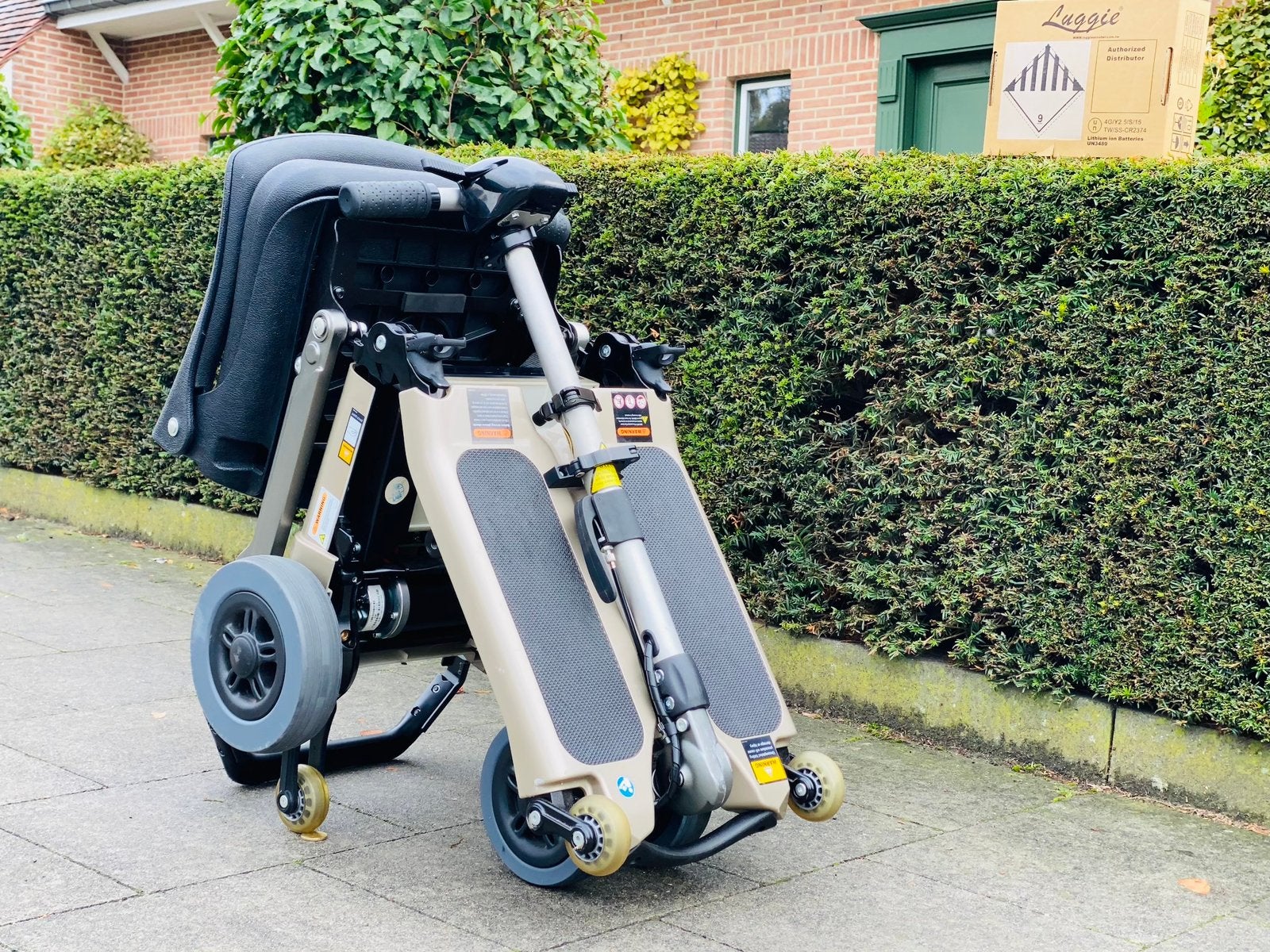 Freerider Luggie is een lichte opvouwbare Scootmobiel plooib, Diversen, Ophalen of Verzenden, Inklapbaar, Zo goed als nieuw, Elektrische rolstoel
