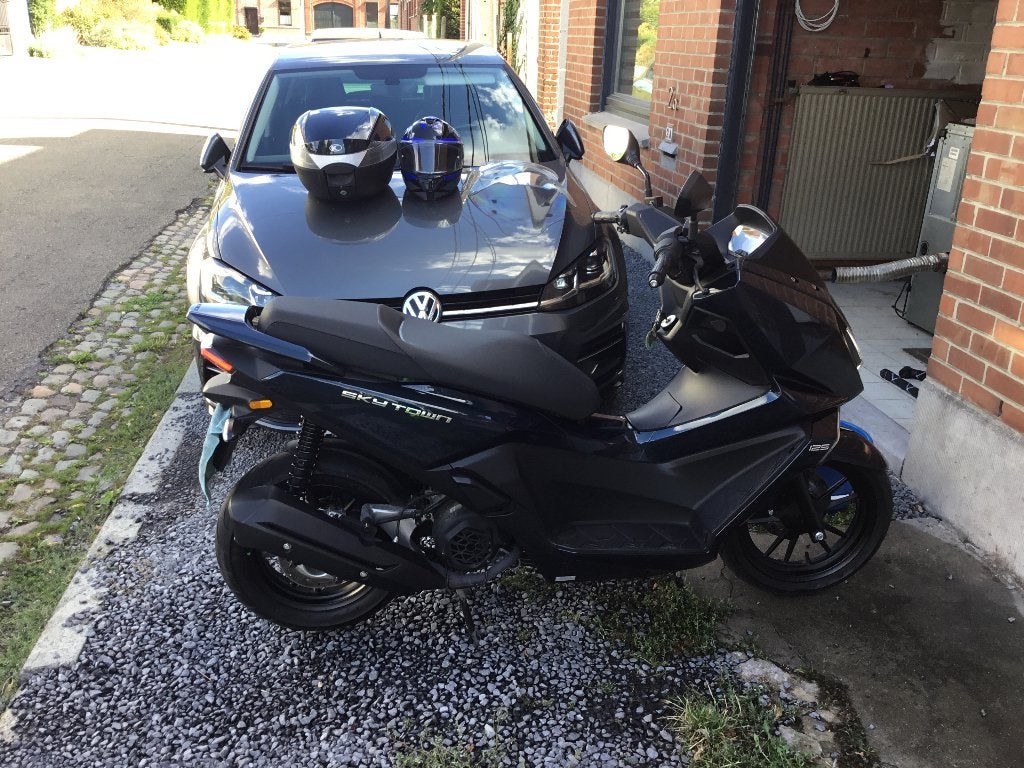 Scooter kimco skytown 125, Vélos & Vélomoteurs, Scooters | Kymco, Autres modèles, 125 cm³, Comme neuf, Enlèvement