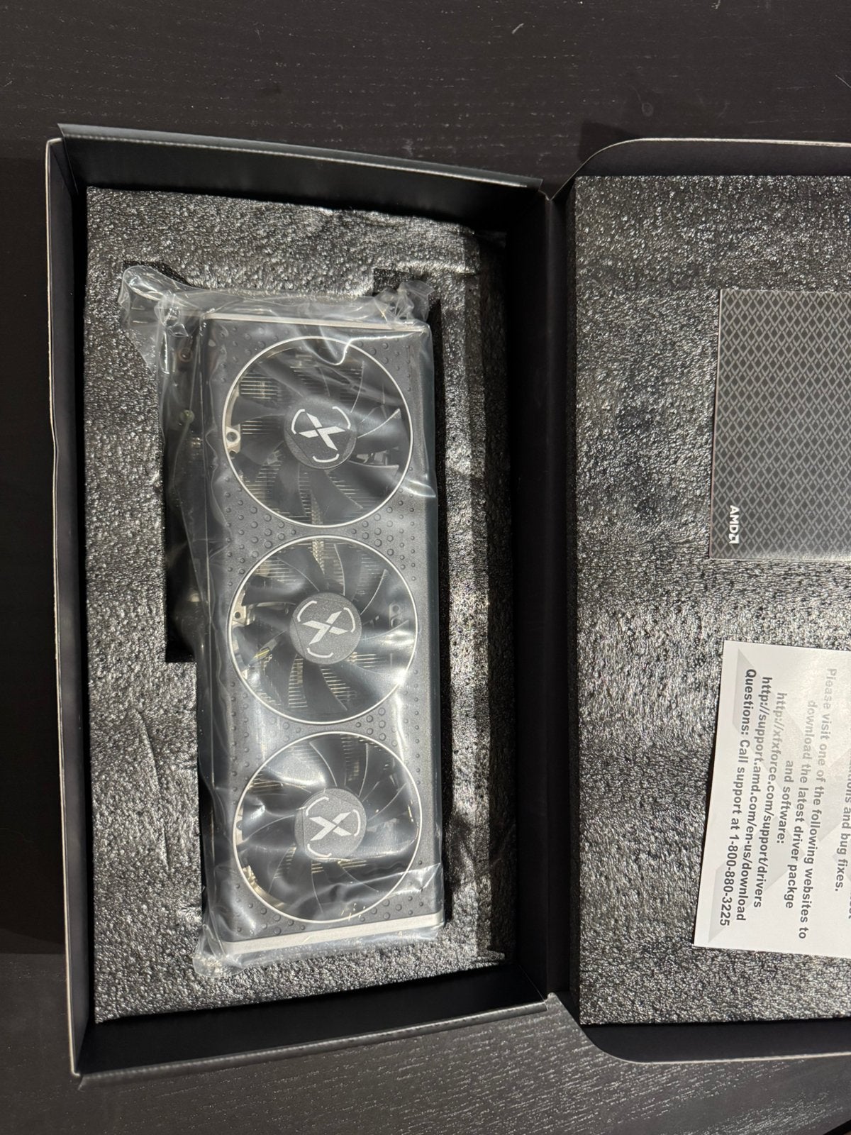 Amd rx 6600xt triple fan, Informatique & Logiciels, Cartes vidéo, Enlèvement ou Envoi, Comme neuf