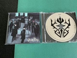 CD We on fire van &Team, Cd's en Dvd's, Cd's | Pop, Ophalen of Verzenden, Zo goed als nieuw