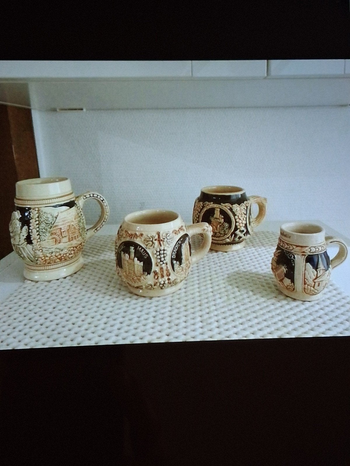 Chopes/pintes allemandes en céramique forme arrondie, Antiquités & Art, Enlèvement ou Envoi