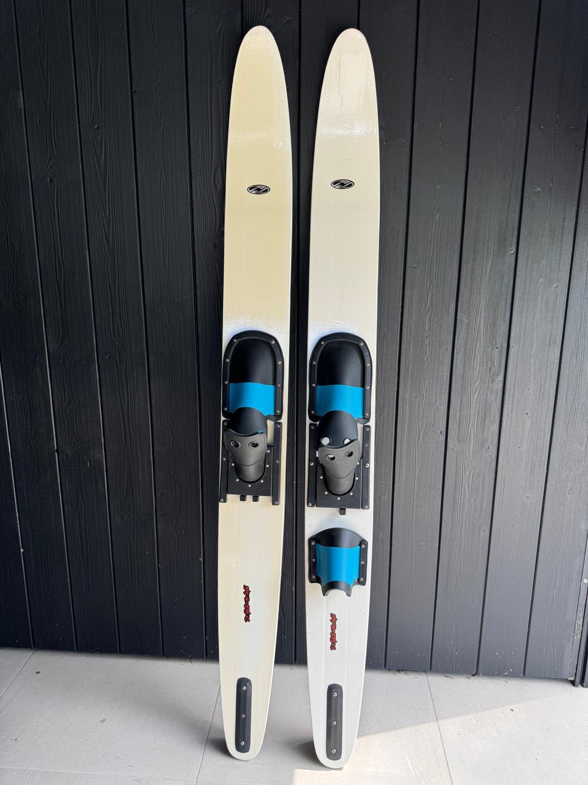 Waterski’s, Sports nautiques & Bateaux, Ski nautique, Enlèvement, Comme neuf, 160 cm ou plus, Skis nautiques