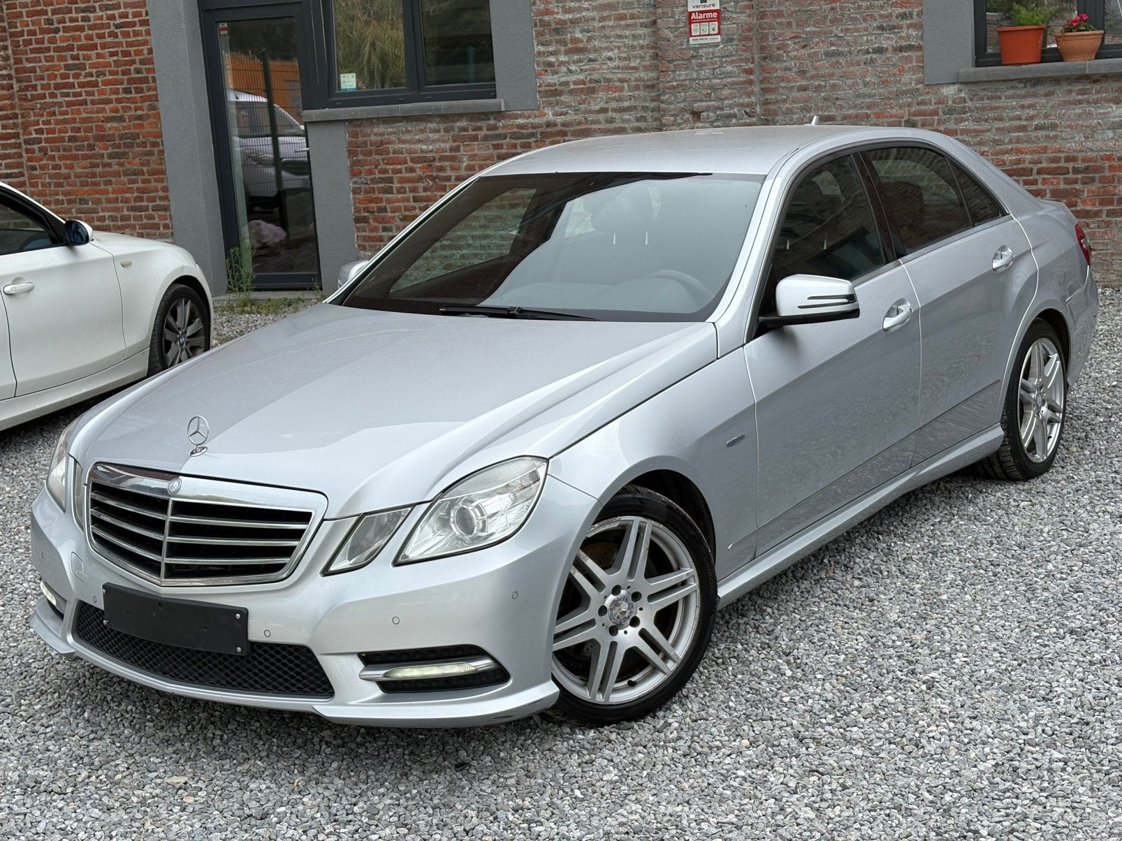 MERCEDES E200 PACK AMG • 100kW 136CH • 12/2012 EURO5, Achat, Boîte manuelle, Noir, 5 portes
