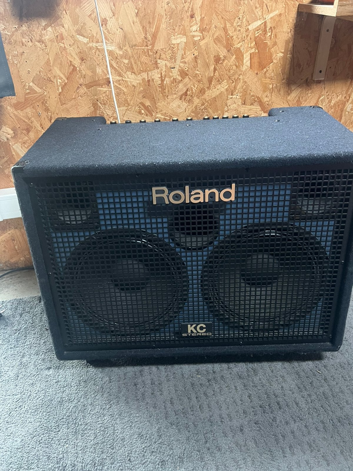 Roland kc-880, Enlèvement, Comme neuf