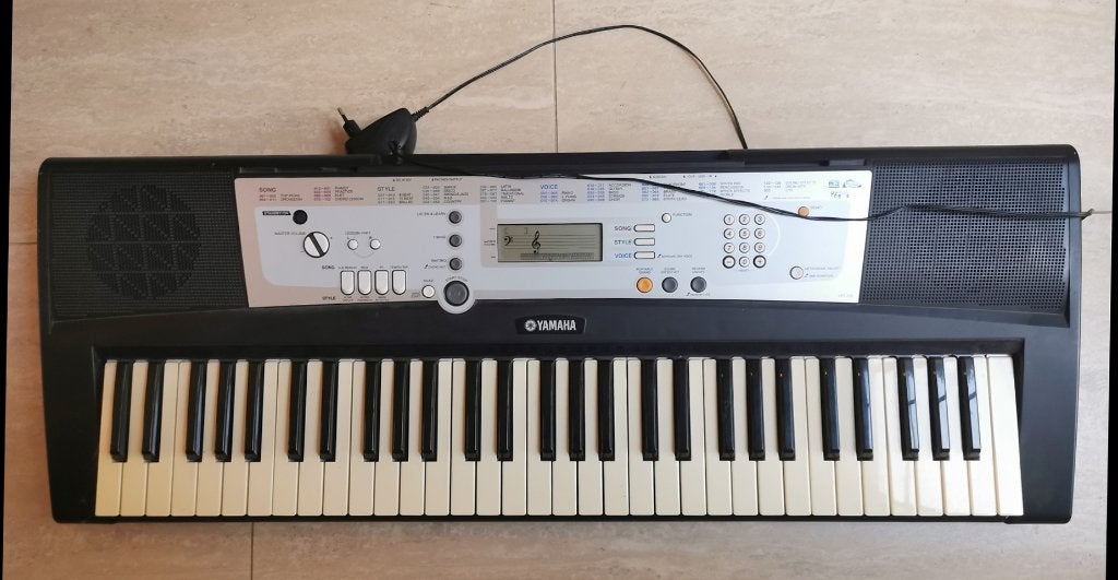 syntheziser, Muziek en Instrumenten, Ophalen of Verzenden, Zo goed als nieuw, 61 toetsen, Yamaha
