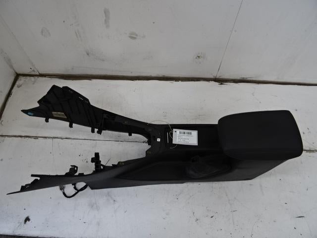 MIDDENCONSOLE Ford Focus 3 (07-2010/02-2020), Auto-onderdelen, Gebruikt, Ford