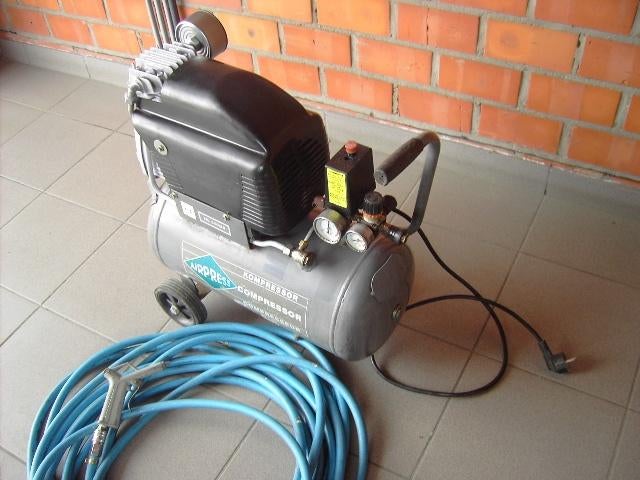 compressor "AIRPRESS" 2Pk 1.5Kw 230volt, Moins de 25 litres, Enlèvement, Mobile, 200 à 400 litres/min