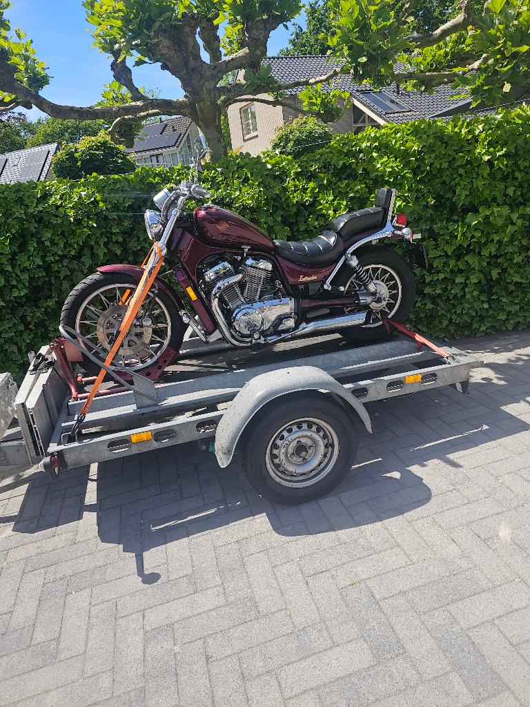 Suzuki Intruder VS700 in onderdelen, Motoren, Ophalen