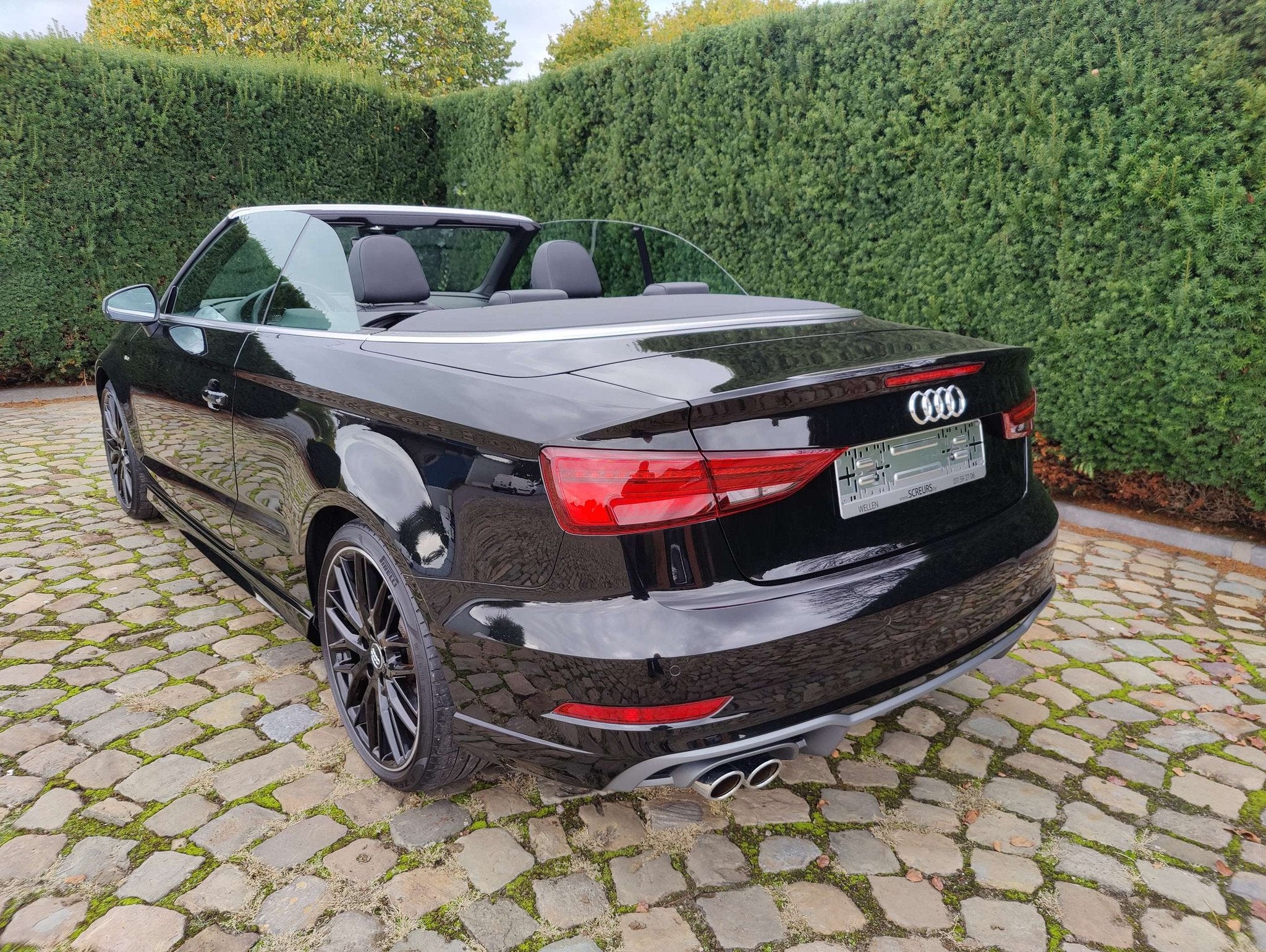 Audi A3 A3 35 TFSI Cabrio S tronic S-Line (automatique), Autos, Achat, Entreprise, Cabriolet, Alcantara