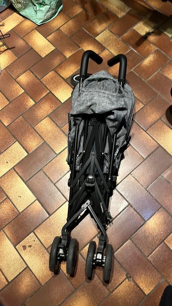 Koelstra buggy, Kinderen en Baby's, Buggy's, Ophalen, Zo goed als nieuw, Koelstra