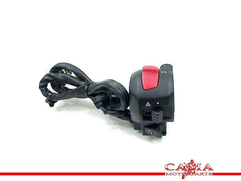 STUURSCHAKELAAR RECHTS Suzuki, Dhr. S. di Majo, Gebruikt, Info@cama-motorparts.nl, P.J. Troelstraweg 8 8
3144 CX  MAASSLUIS, NL