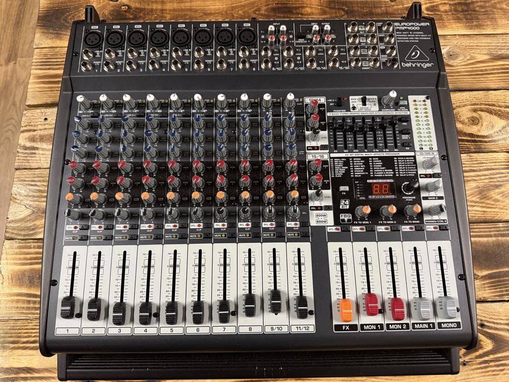 Behringer Europower PMP 4000 mixer, Musique & Instruments, Tables de mixage, Comme neuf, Enlèvement ou Envoi