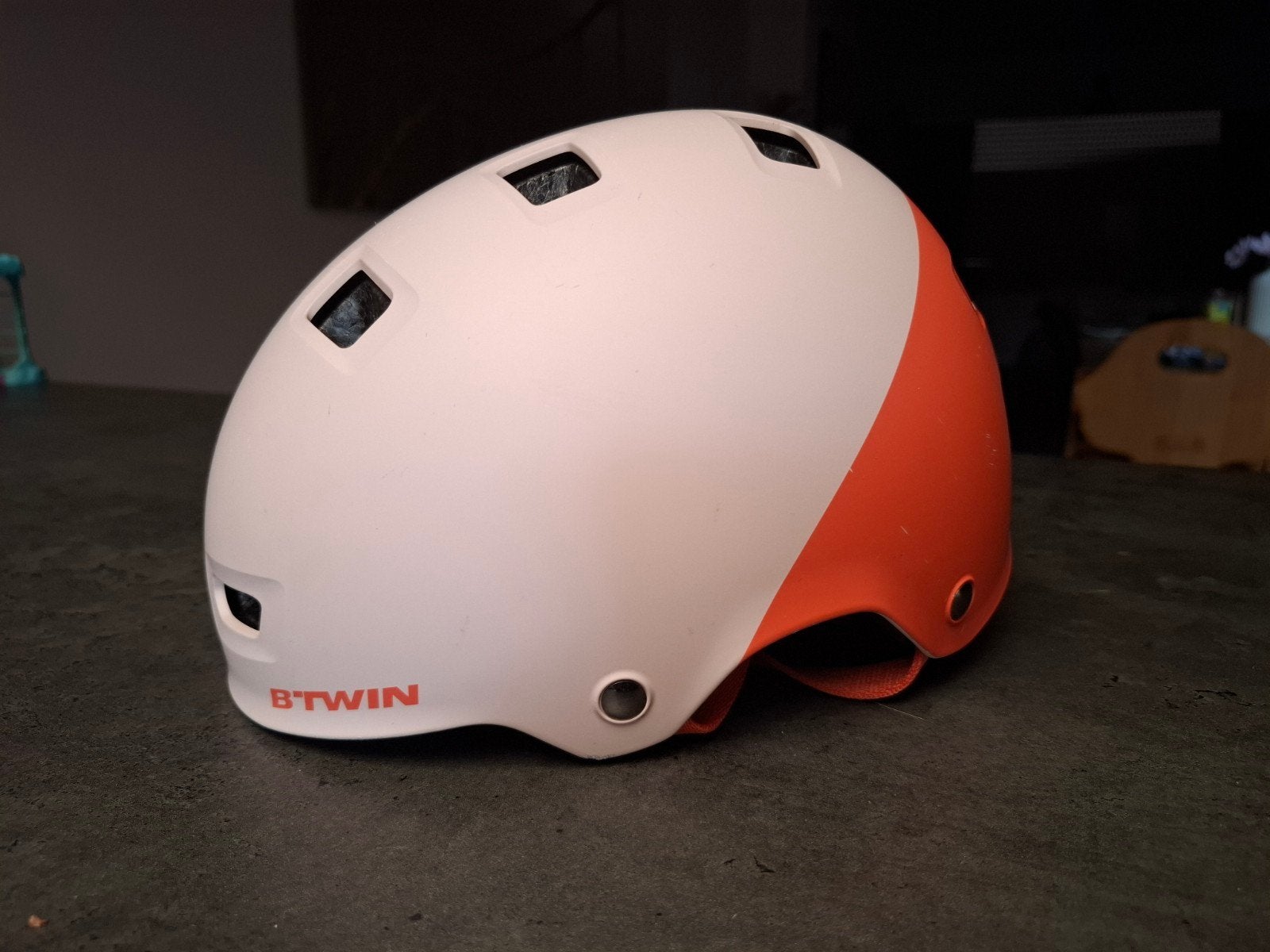 Helm kind B'twin xs, Fietsen en Brommers, Meisje, Zo goed als nieuw, B'twin, Ophalen