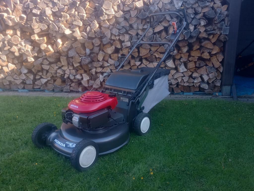 Honda hrd 536, Cirkelmaaier, Ophalen, Zo goed als nieuw, Versnellingen