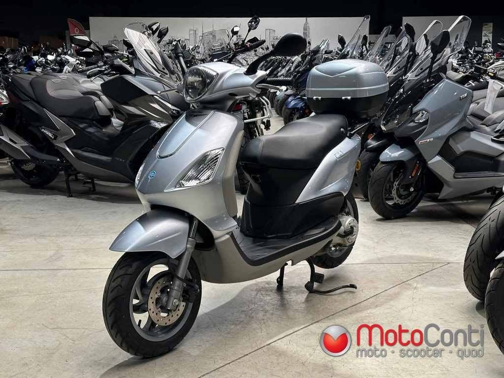 Piaggio Fly 50 2008 [5142km], Enlèvement, Utilisé, Piaggio