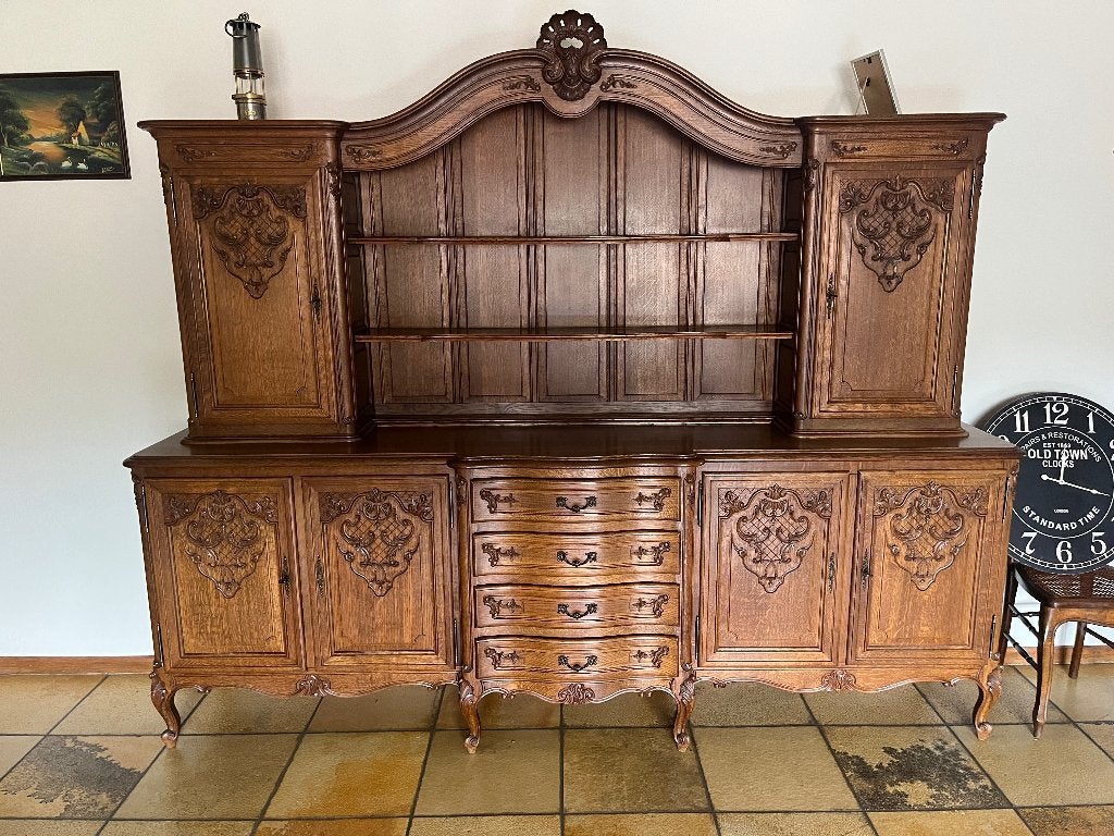 Ancien meuble et fauteuil voltaire, Enlèvement