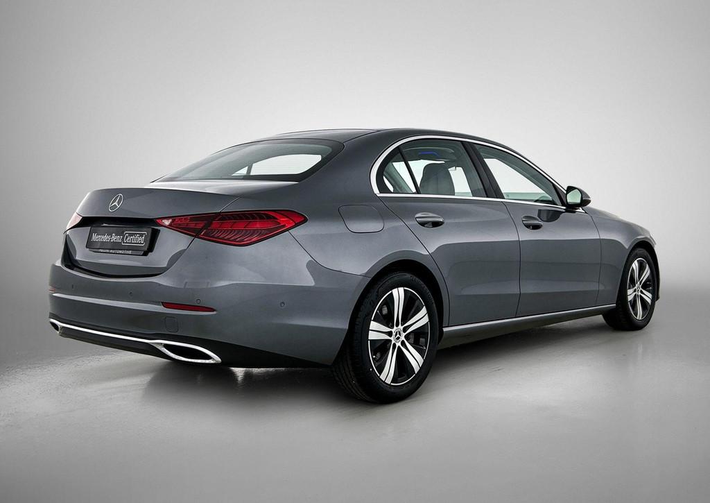Mercedes-Benz C-Klasse 180 Berline Luxury Line Smartphone In, Autos, 144 g/km, Argent ou Gris, Achat, 1800 kg