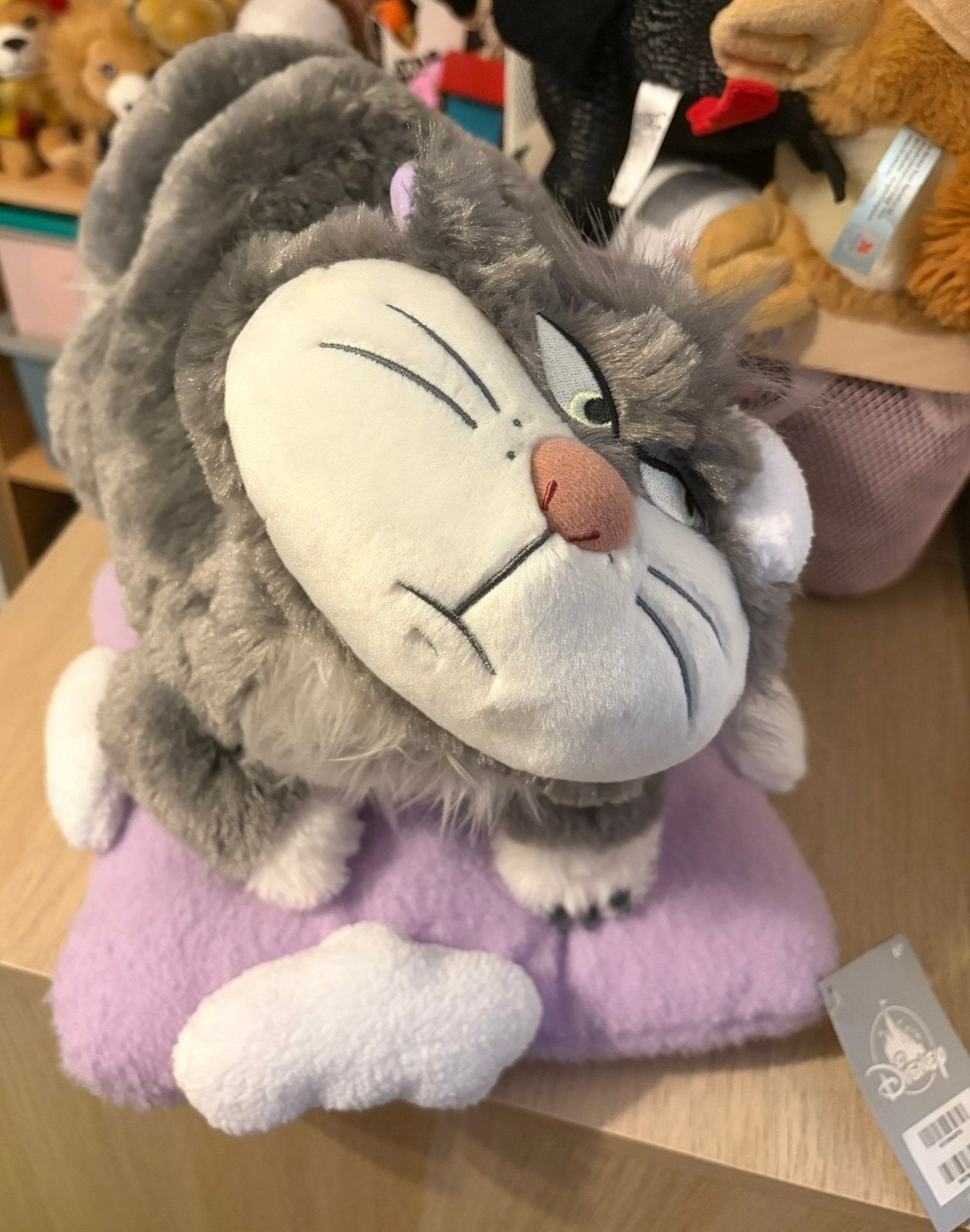 Peluche Lucifer Disneyland Paris, Enfants & Bébés, Neuf, Avec étiquette, Disney, Chat