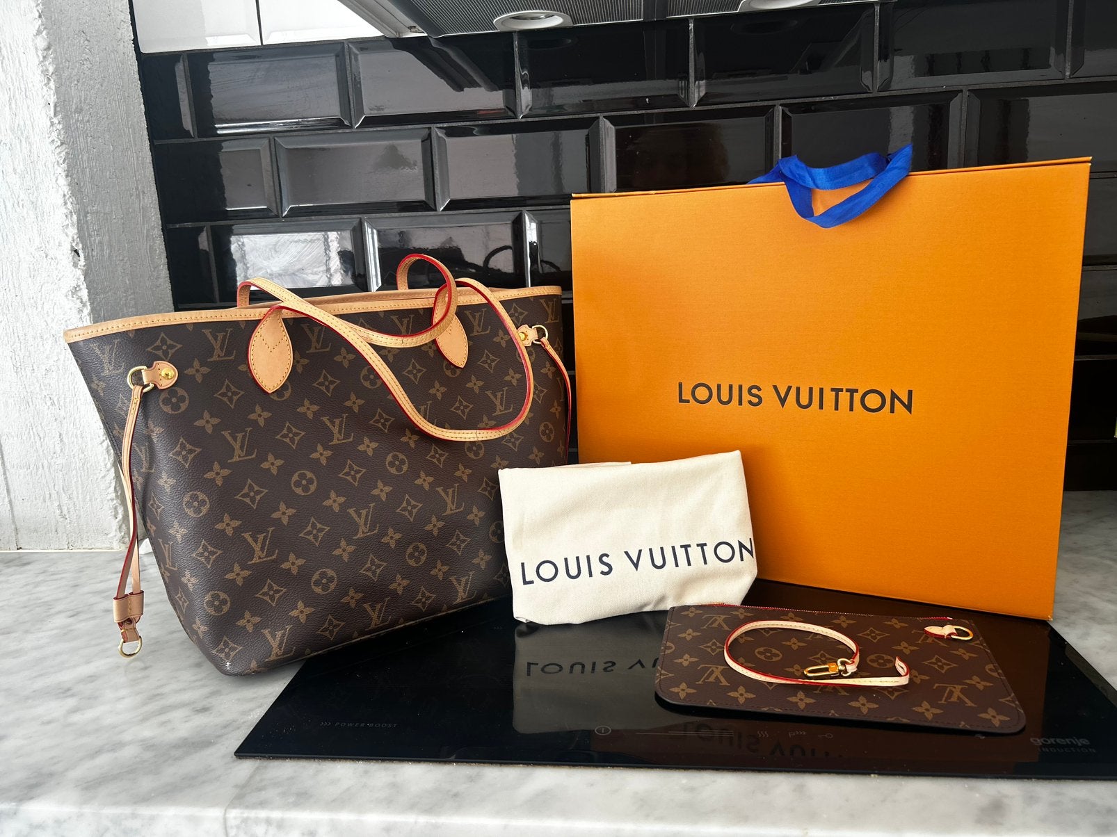 Monogramme Louis Vuitton Neverfull MM avec pochette, Bijoux, Sacs & Beauté, Enlèvement ou Envoi, Comme neuf