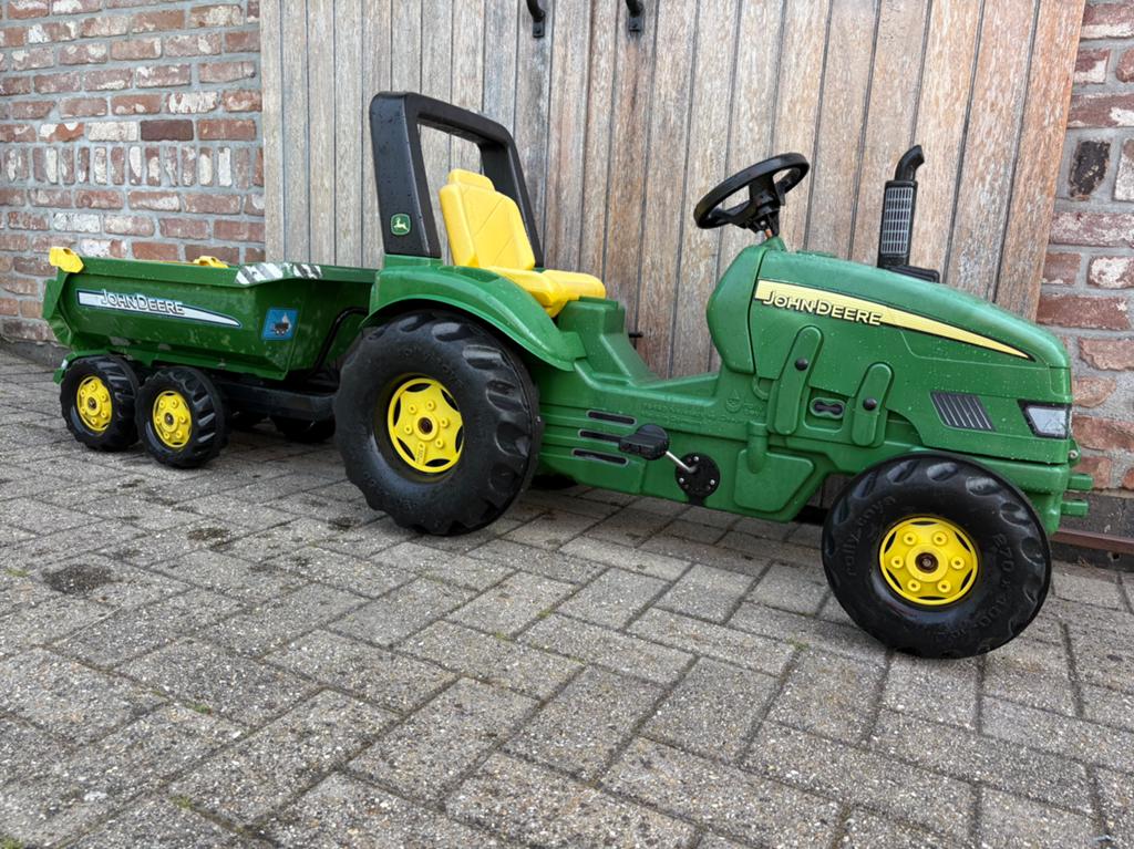 tractor John Deere met kipkar, Ophalen, Gebruikt, Trapvoertuig