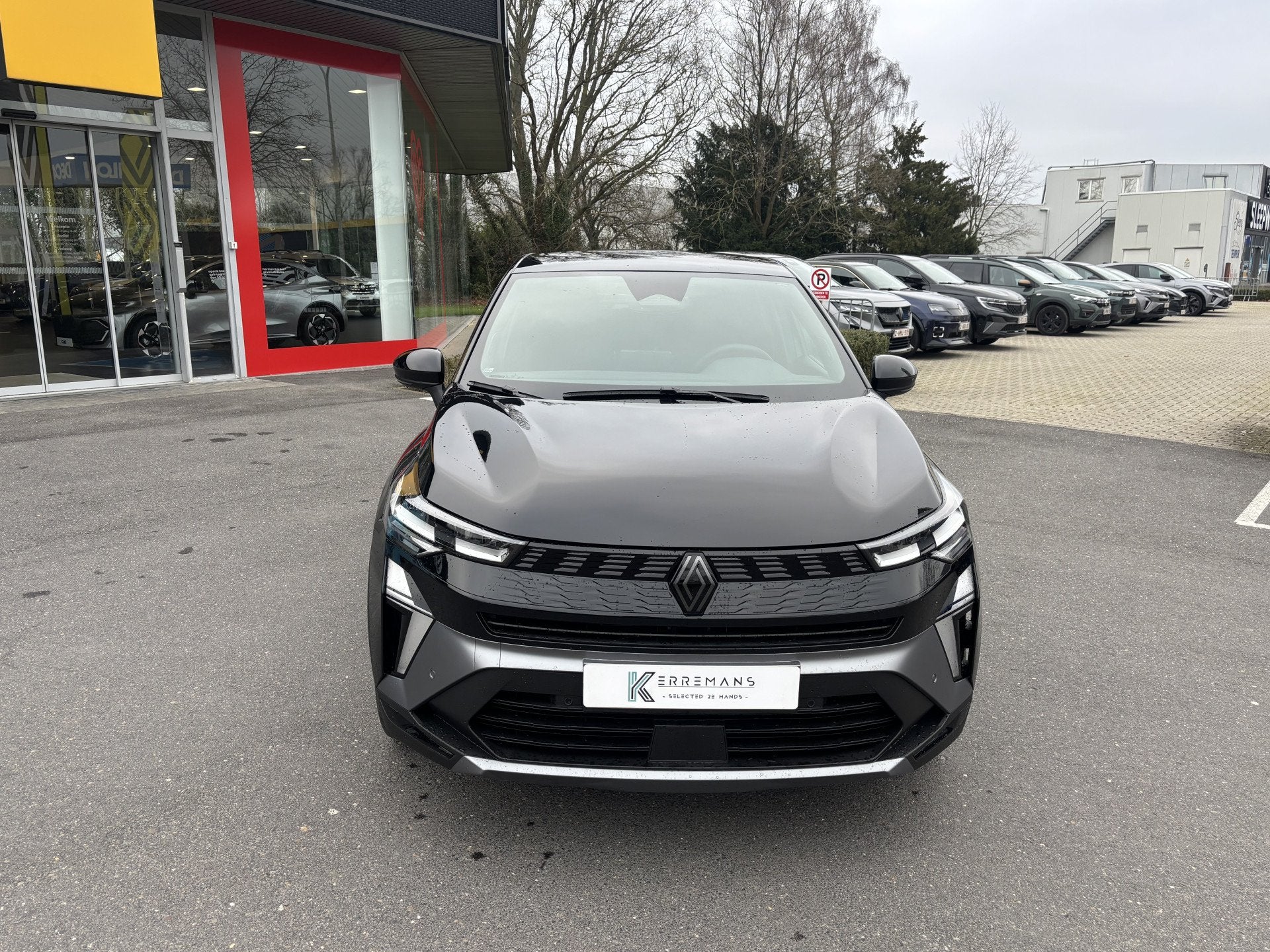 Renault Symbioz 1.8 E-Tech full hybrid 160 esprit Alpine Bes, Chargement par induction pour smartphones, Entreprise, https://public.car-pass.be/vhr/25948b34-718d-4774-9384-9d2f36070e5d