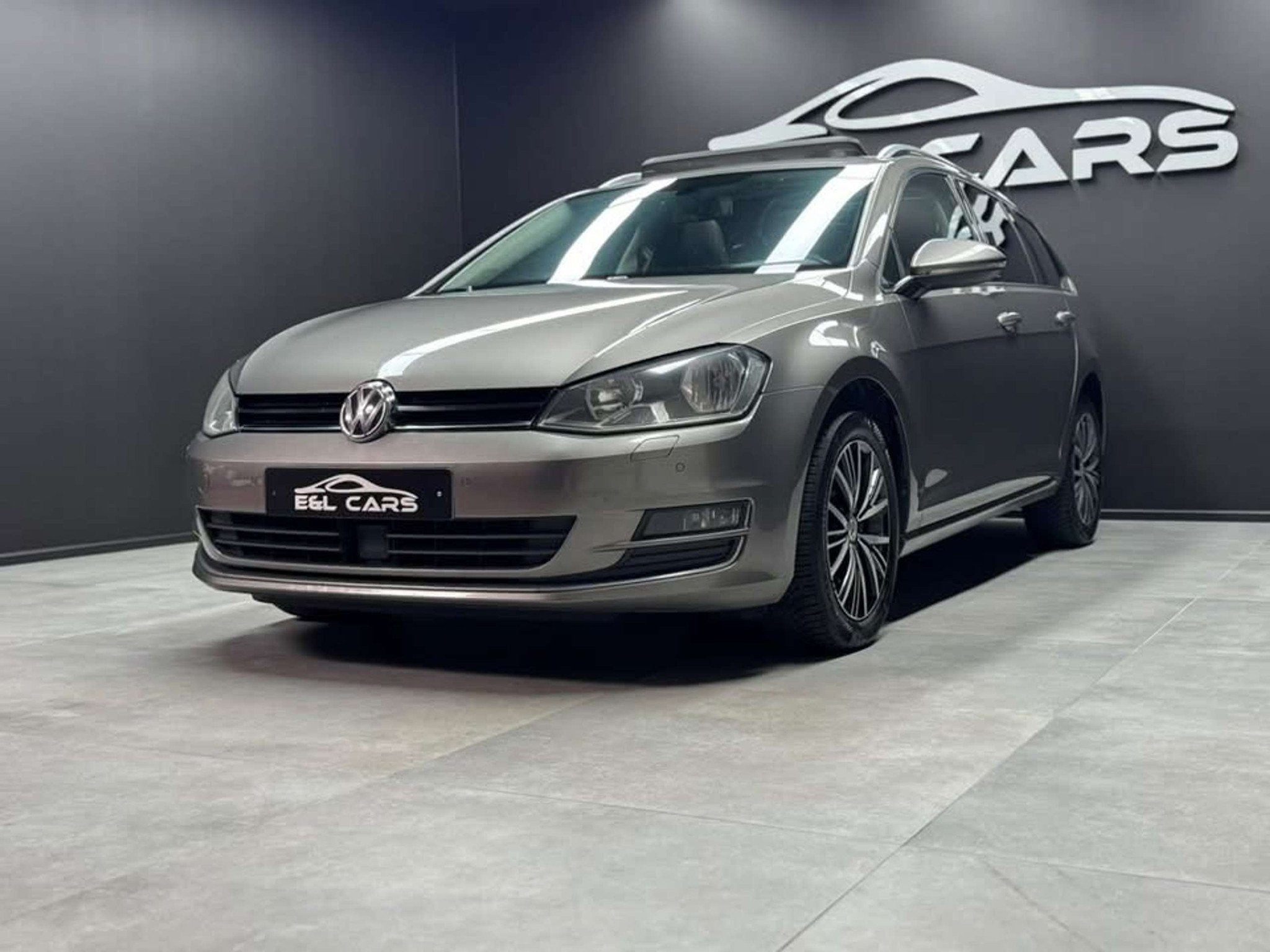 Volkswagen Golf Golf Variant 1.6 TDI DSG ALLSTAR *12 mois de, Argent ou Gris, Achat, Entreprise, 5 portes