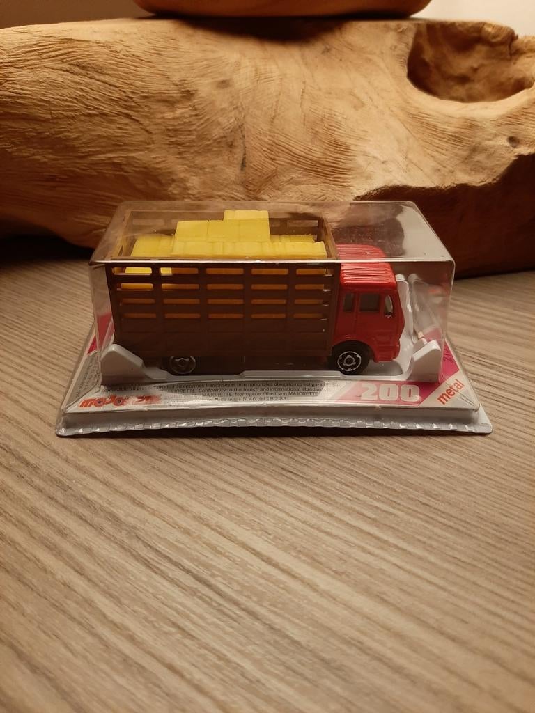 Majorette Mercedes transport de fourrage, Enlèvement ou Envoi, Neuf, Bus ou Camion