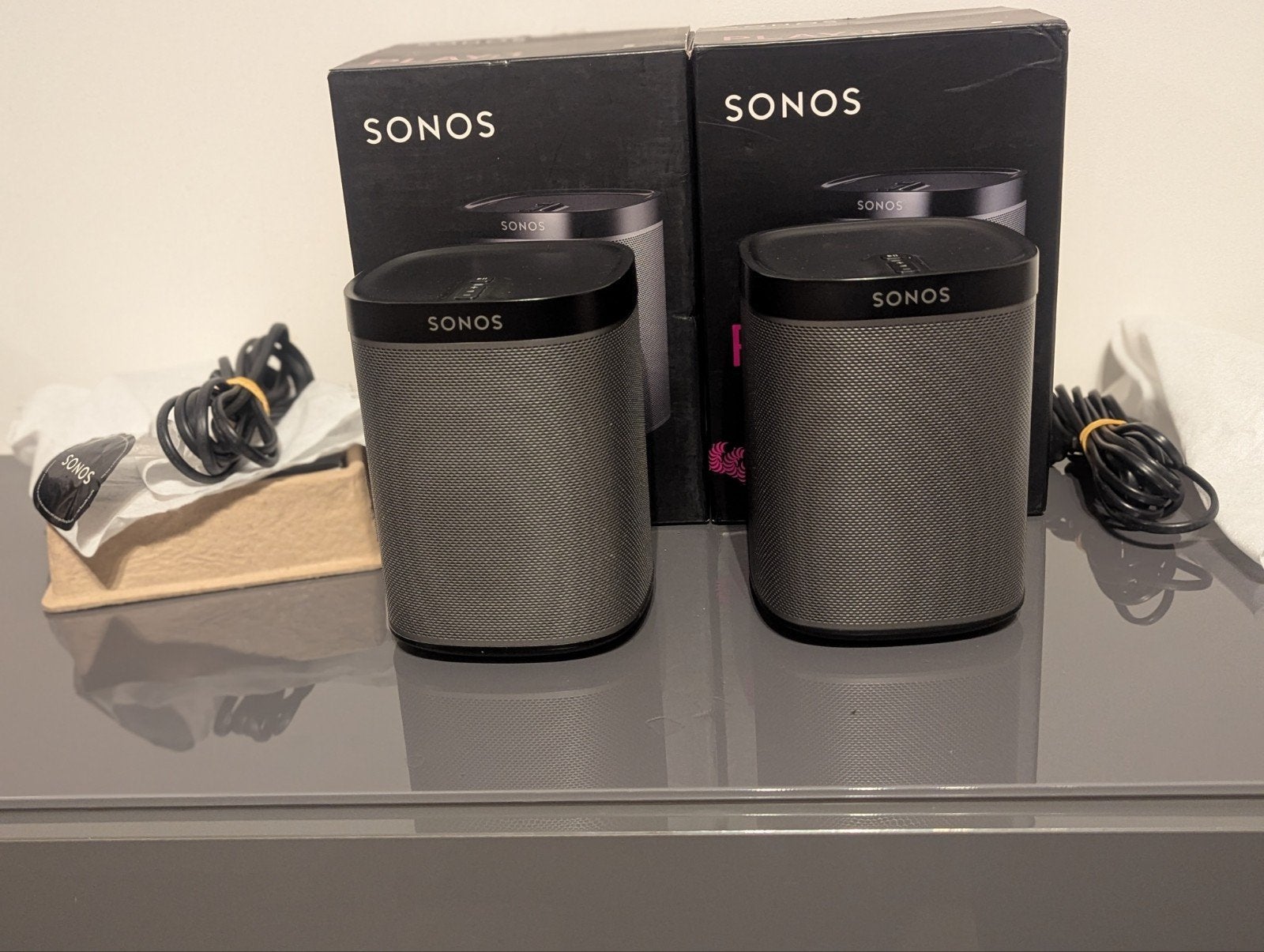 lot de 2 Sonos Play 1 en boîte, TV, Hi-fi & Vidéo, Enceintes, Enlèvement