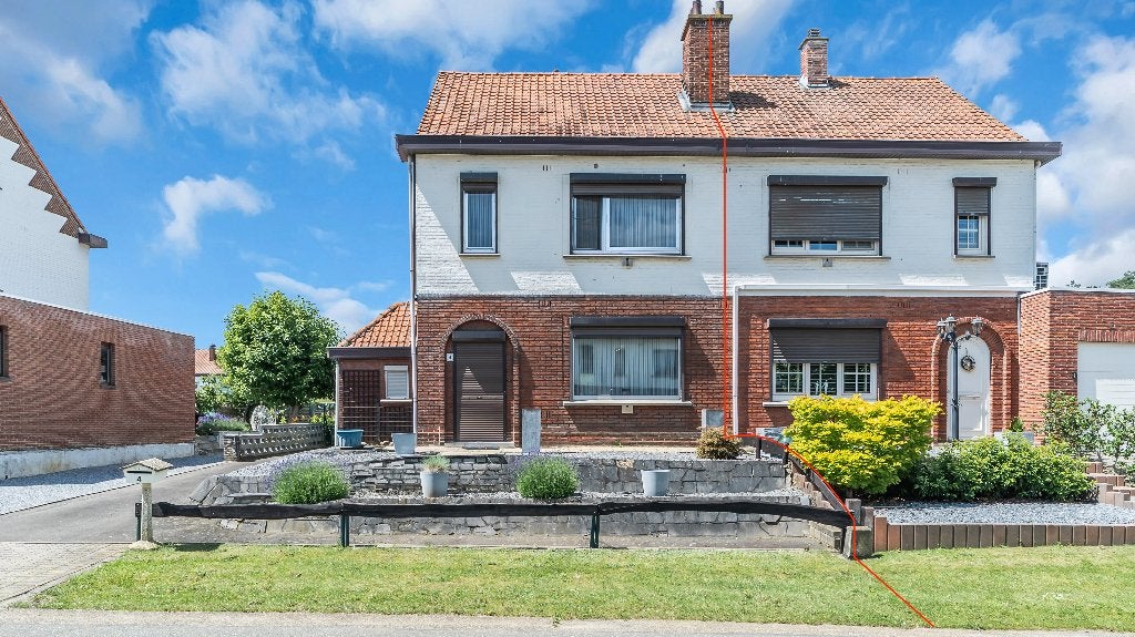 Gezellige gezinswoning met uitbreidingsmogelijkheden en tuin, 373 kWh/m²/jaar, 3 kamers, Provincie Limburg, 155 m²