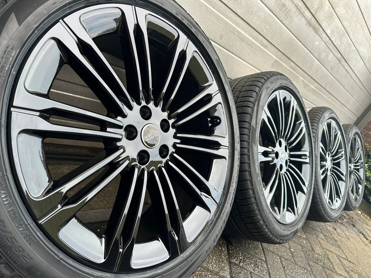 23” Discovery 5 Defender RR Range Rover Sport Vogue velgen, Auto-onderdelen, -, 285 mm, -, Banden en Velgen