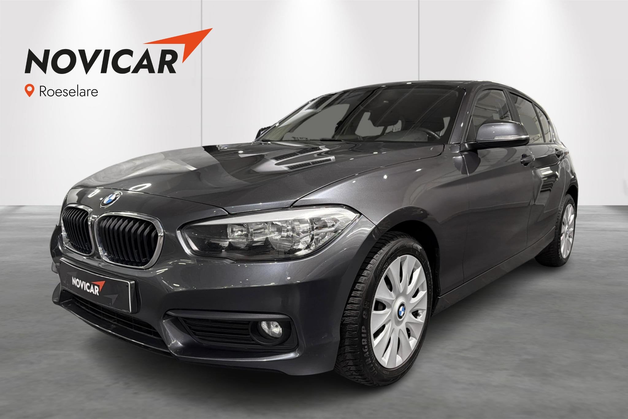 BMW 1-serie 118i BENZINE AUTOMAAT, Auto's, Gebruikt, Overige kleuren, 5 zetels, 3 cilinders