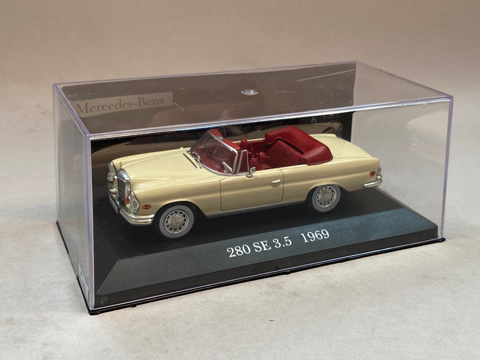 Mercedes 280 SE 3.5, Enlèvement ou Envoi, Comme neuf, Voiture