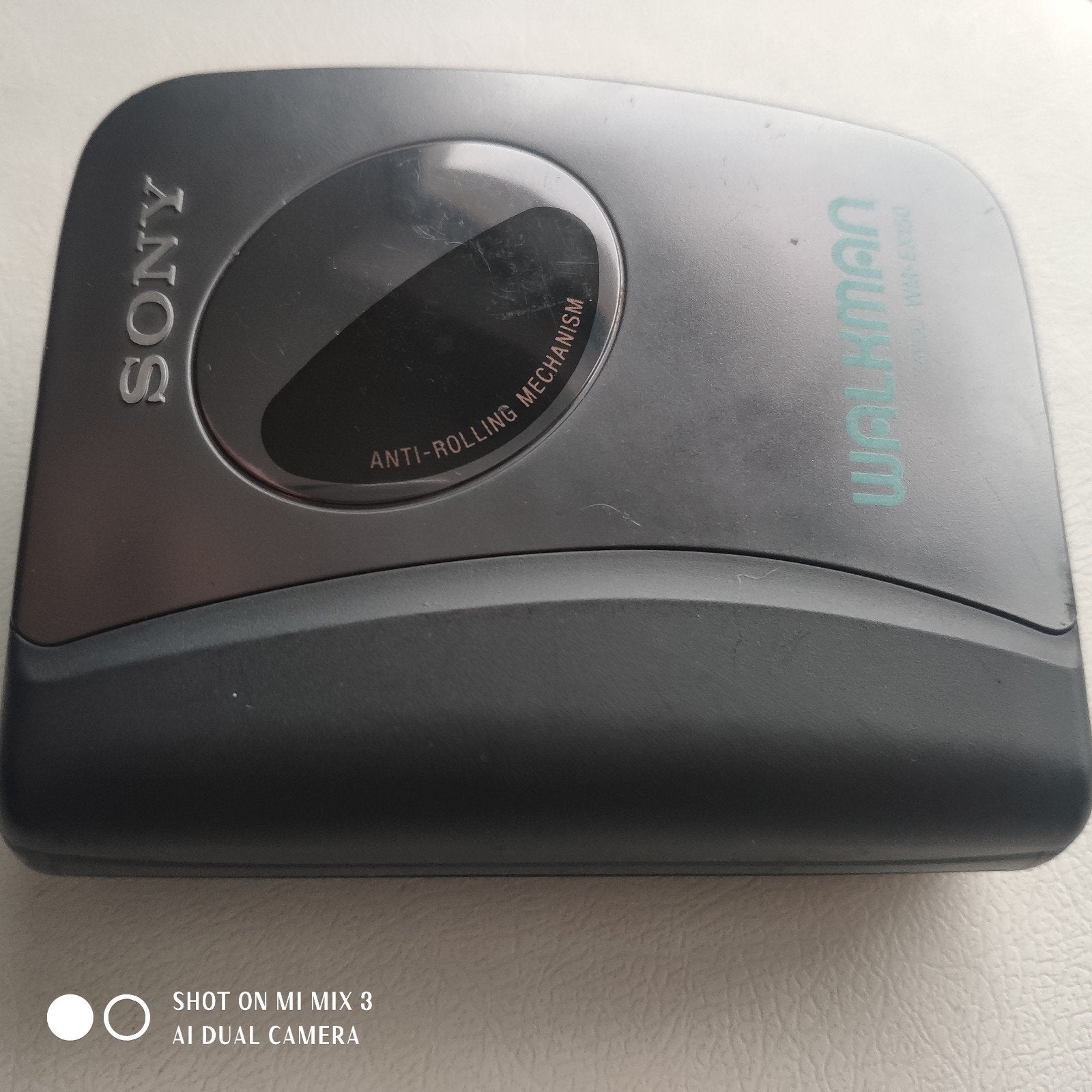 Sony Walkman WM-EX150
Année 1995.

️ Courroie neuve
️ test, Enlèvement ou Envoi