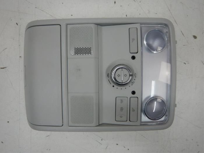 Compressor Volkswagen Tiguan (22743829), Auto-onderdelen, Ophalen of Verzenden, Gebruikt