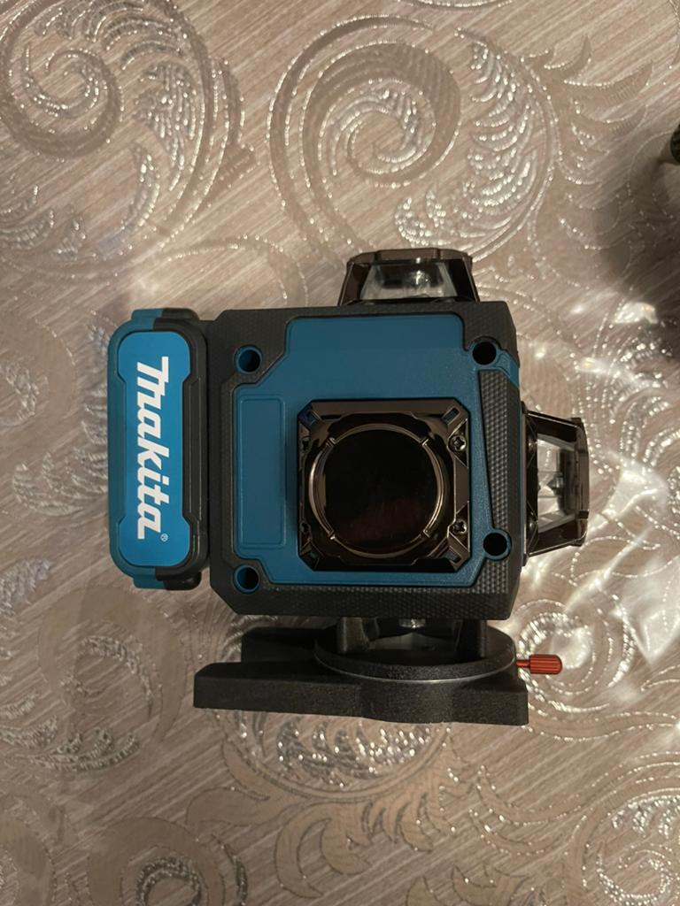 Laser met 16 lijnen, Doe-het-zelf en Bouw, Meetapparatuur, Ophalen of Verzenden, Zo goed als nieuw