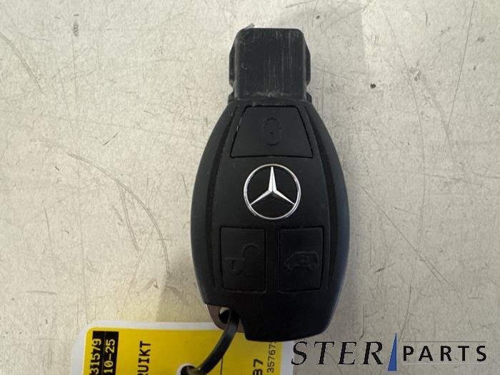 Sleutel van een Mercedes Vito, Gebruikt, -, Ophalen of Verzenden, -