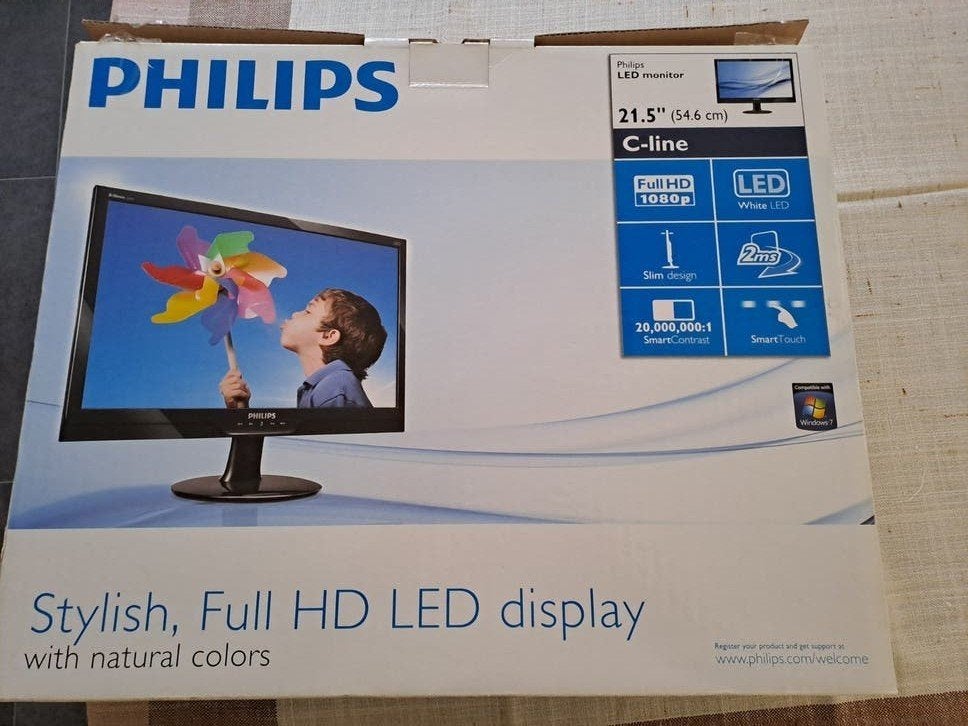 Monitor en toetsenbord - gratis., Computers en Software, Ophalen, Philips, Gebruikt, Kantelbaar